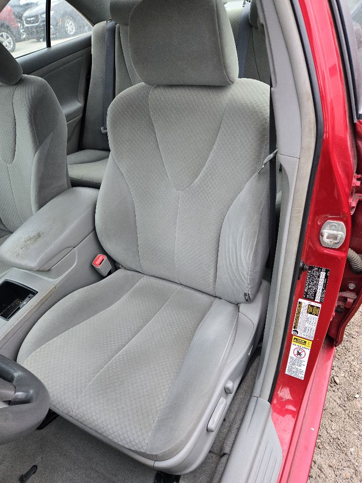 https://f005.backblazeb2.com/file/img-partshotlines-com/Inventory/EX441/Vehicle/248826_12.jpg