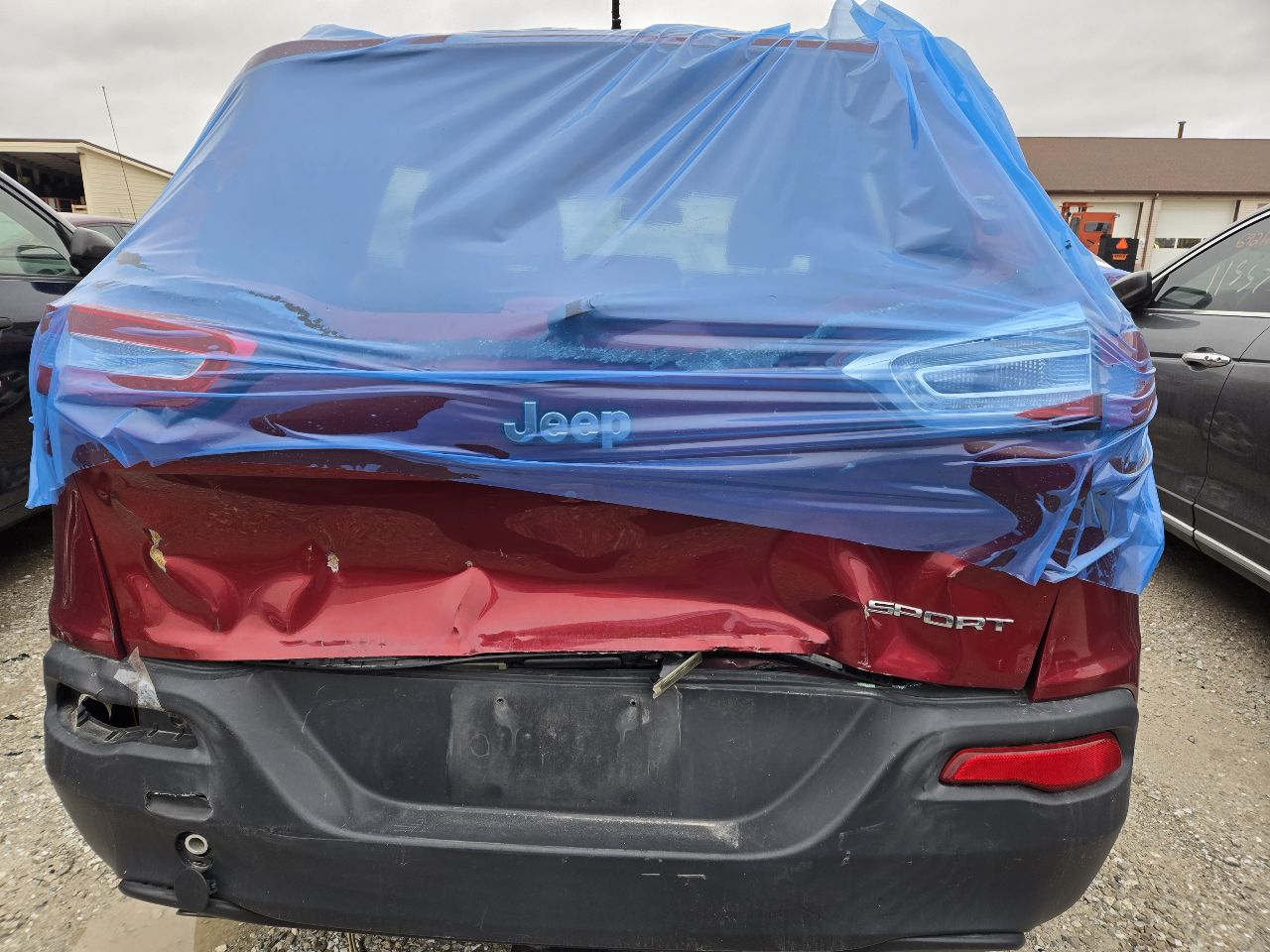 https://f005.backblazeb2.com/file/img-partshotlines-com/Inventory/EX441/Vehicle/248827_05.jpg