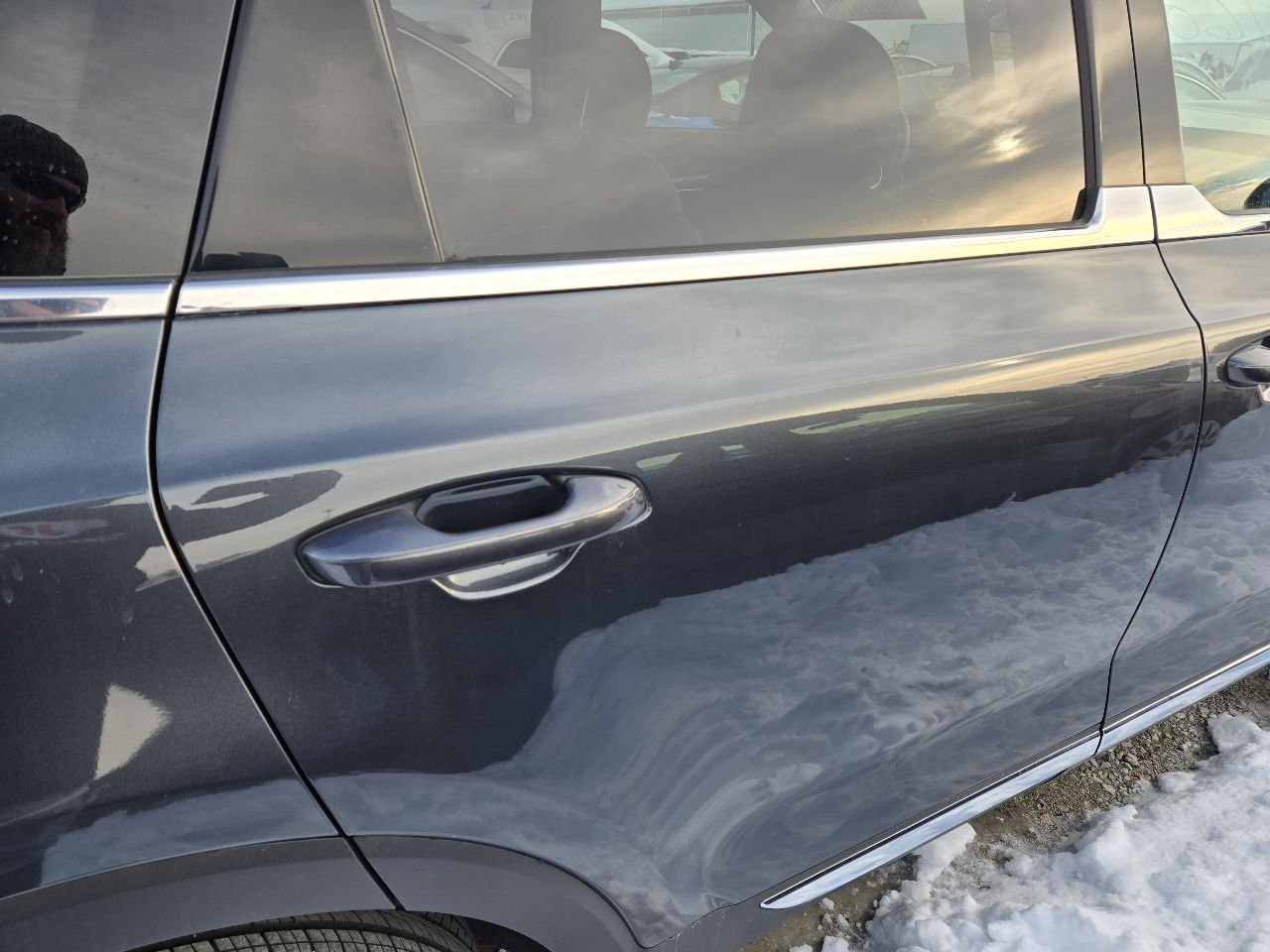 Vehicle/248845_06.jpg