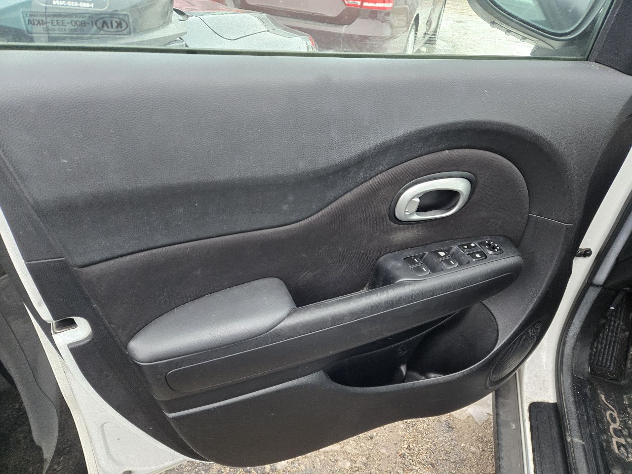 Vehicle/248848_11.jpg