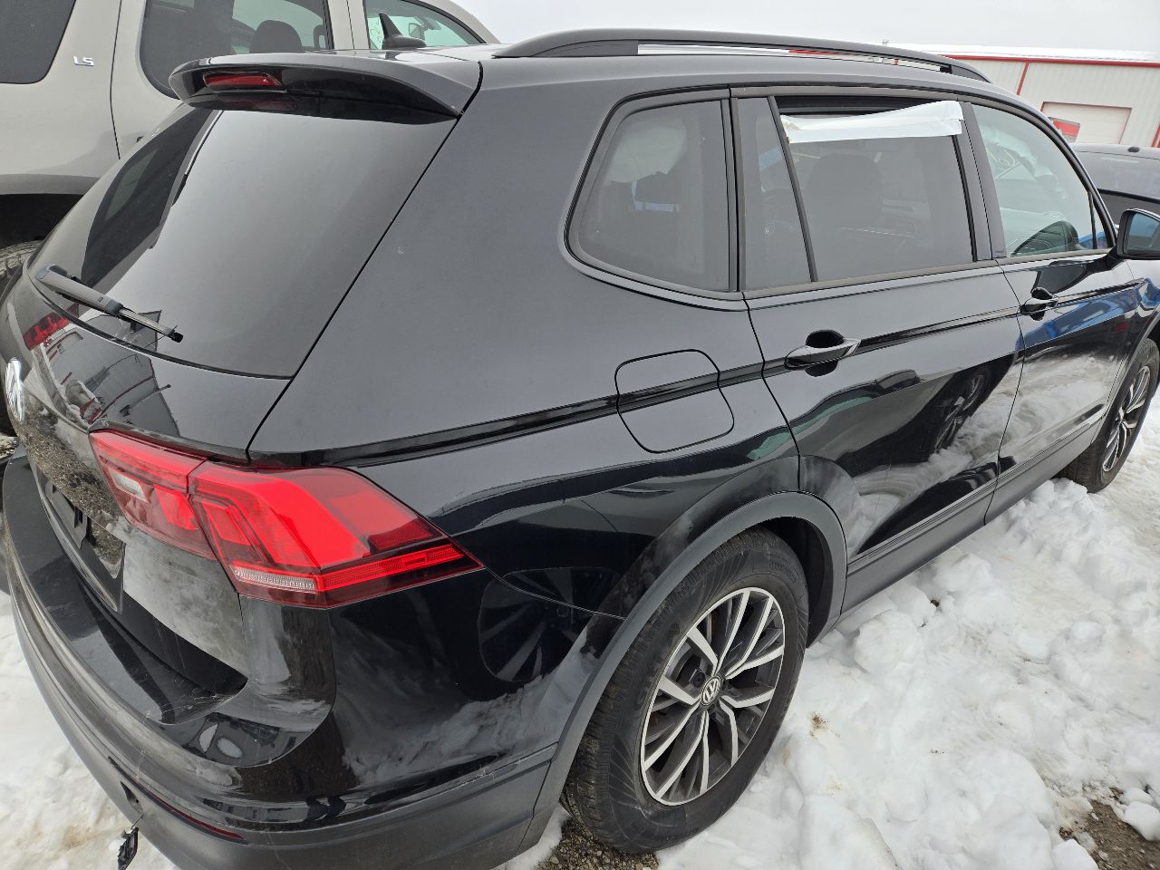 Vehicle/248850_04.jpg