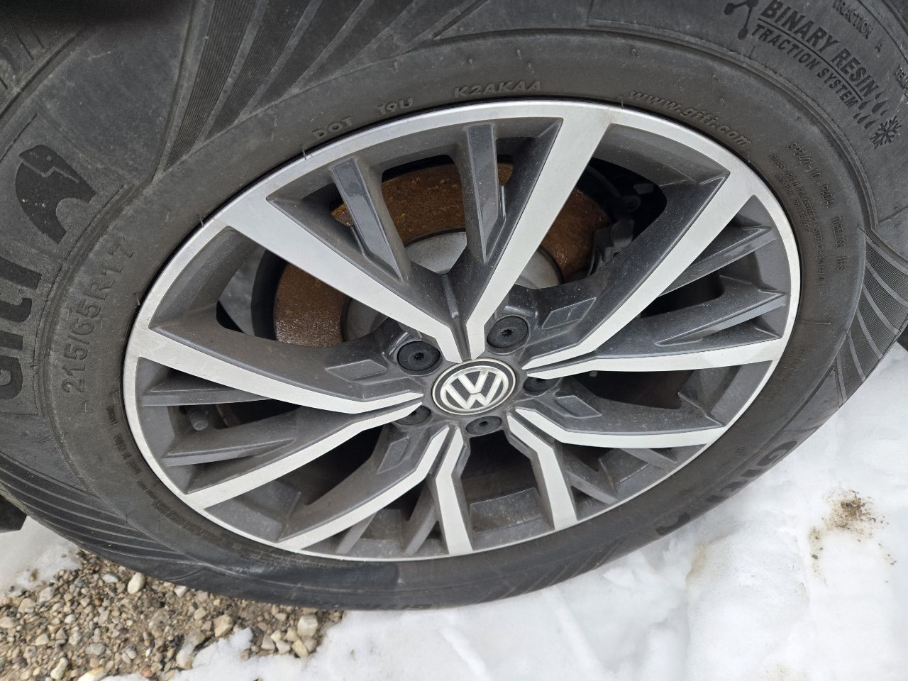 Vehicle/248850_06.jpg
