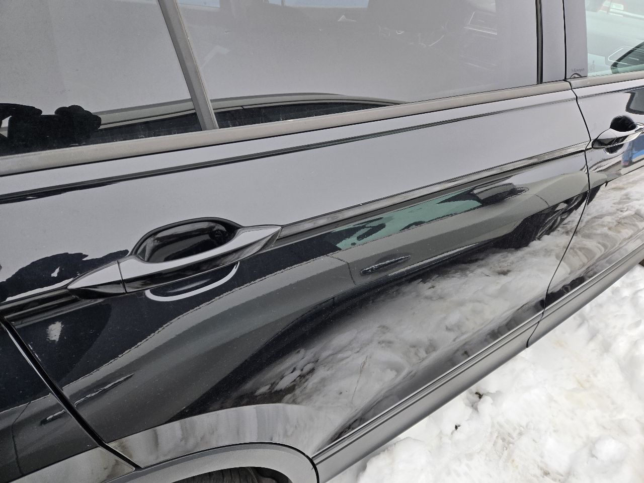 Vehicle/248850_07.jpg