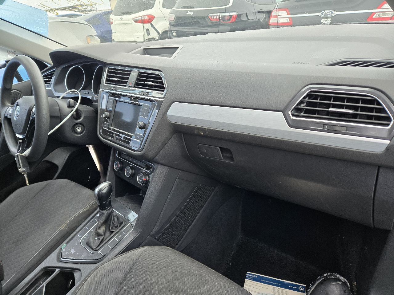 Vehicle/248850_12.jpg