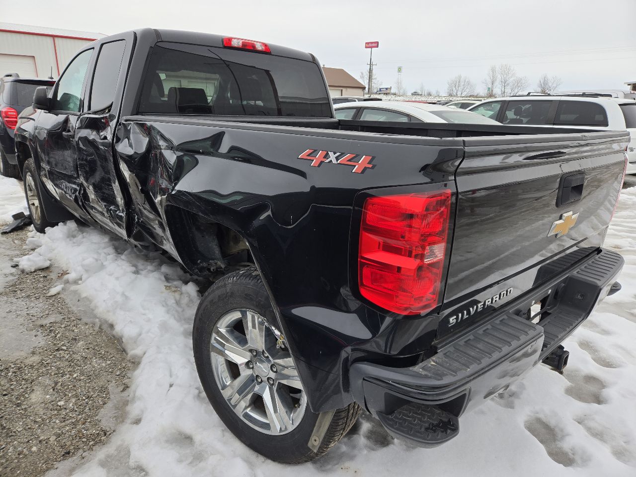 Vehicle/248872_03.jpg