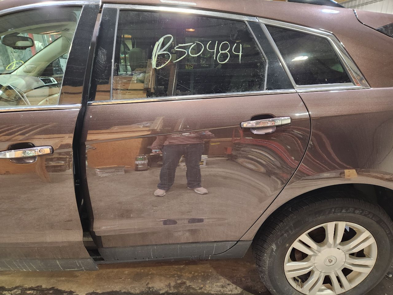 Vehicle/248896_07.jpg