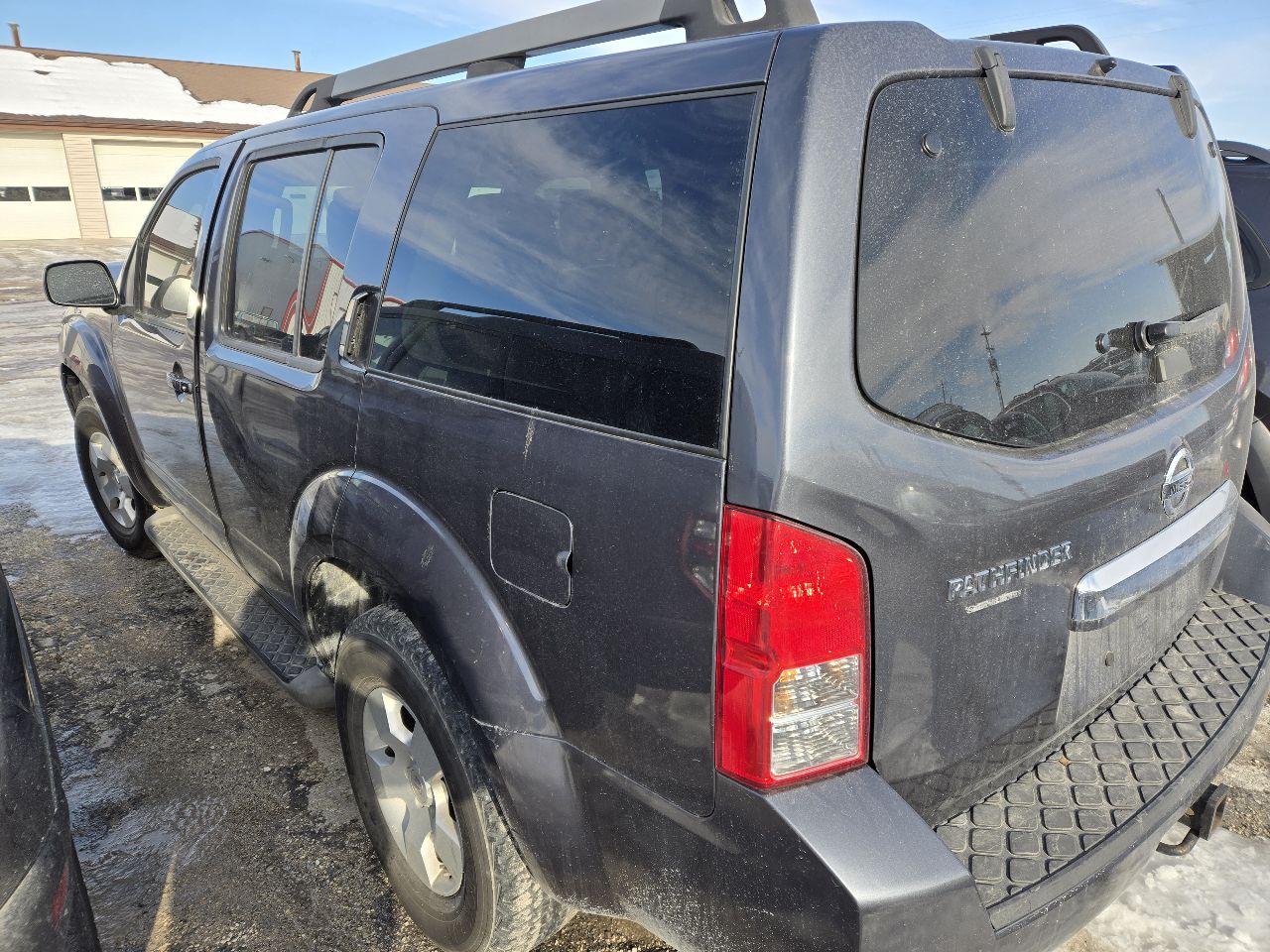 Vehicle/248918_03.jpg