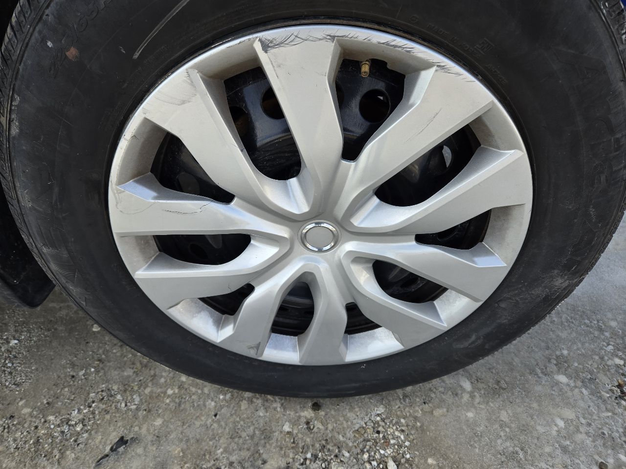 Vehicle/248923_08.jpg