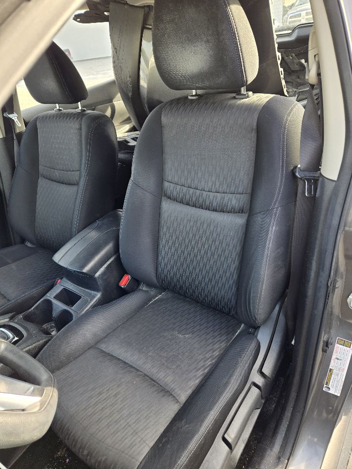 Vehicle/248923_12.jpg