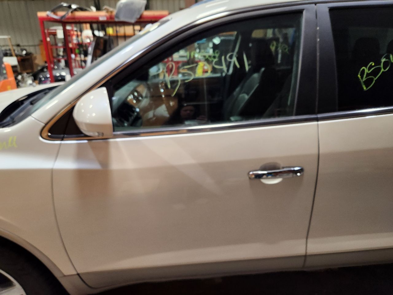 Vehicle/248932_13.jpg