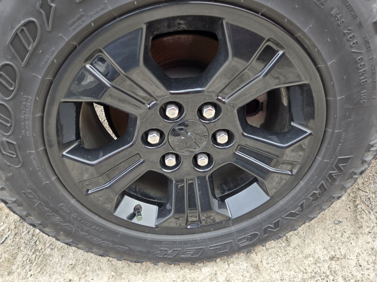 Vehicle/248945_06.jpg
