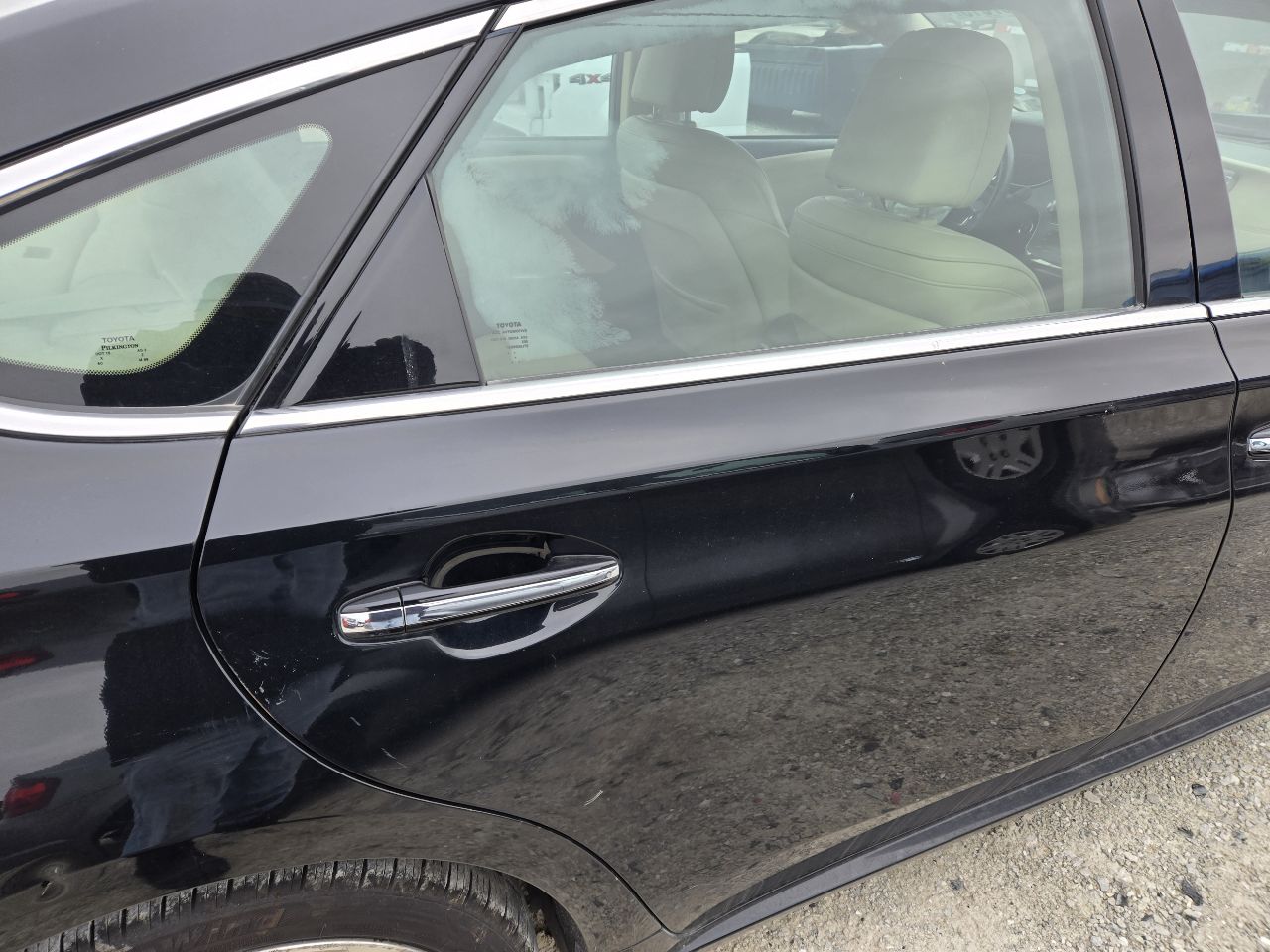 https://f005.backblazeb2.com/file/img-partshotlines-com/Inventory/EX441/Vehicle/248958_07.jpg