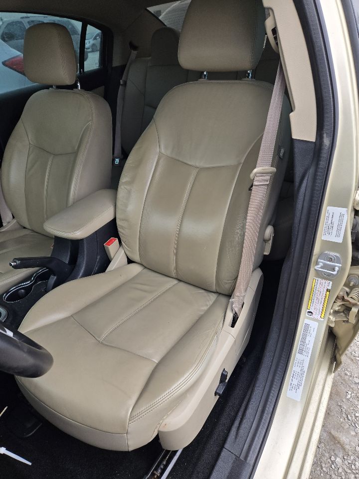 https://f005.backblazeb2.com/file/img-partshotlines-com/Inventory/EX441/Vehicle/248971_10.jpg