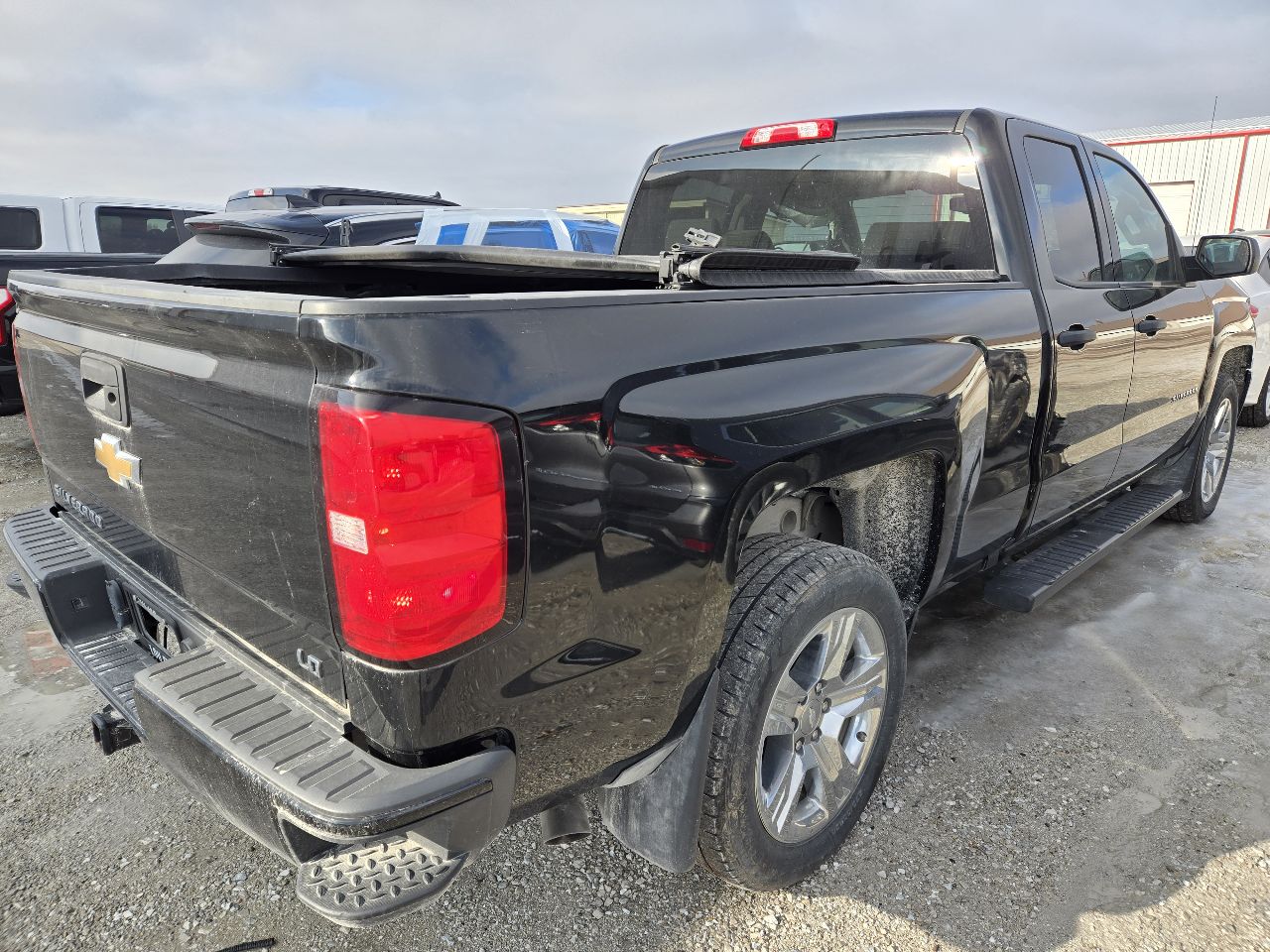 Vehicle/248988_04.jpg