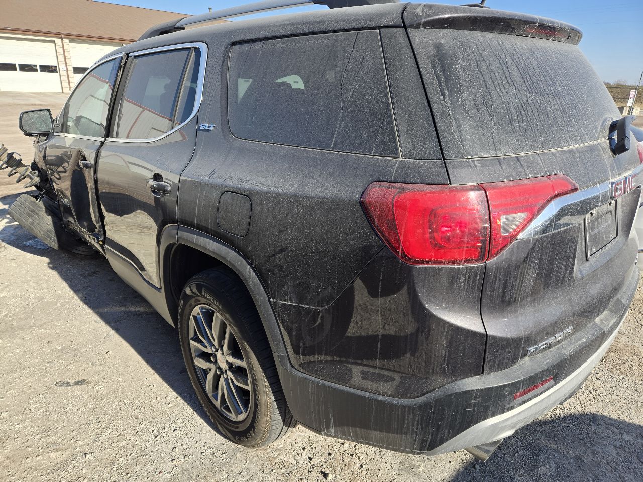Vehicle/249023_03.jpg