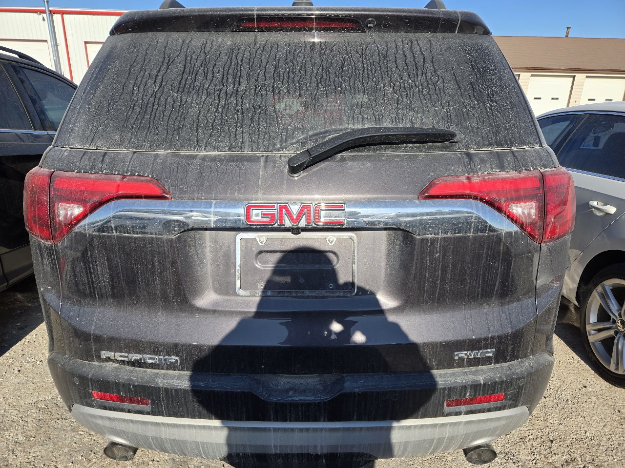 Vehicle/249023_05.jpg