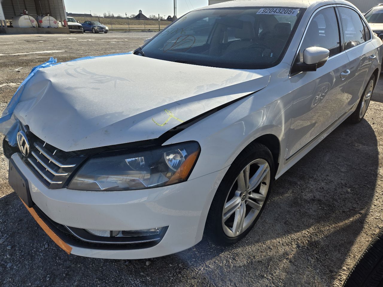 https://f005.backblazeb2.com/file/img-partshotlines-com/Inventory/EX441/Vehicle/249024_02.jpg