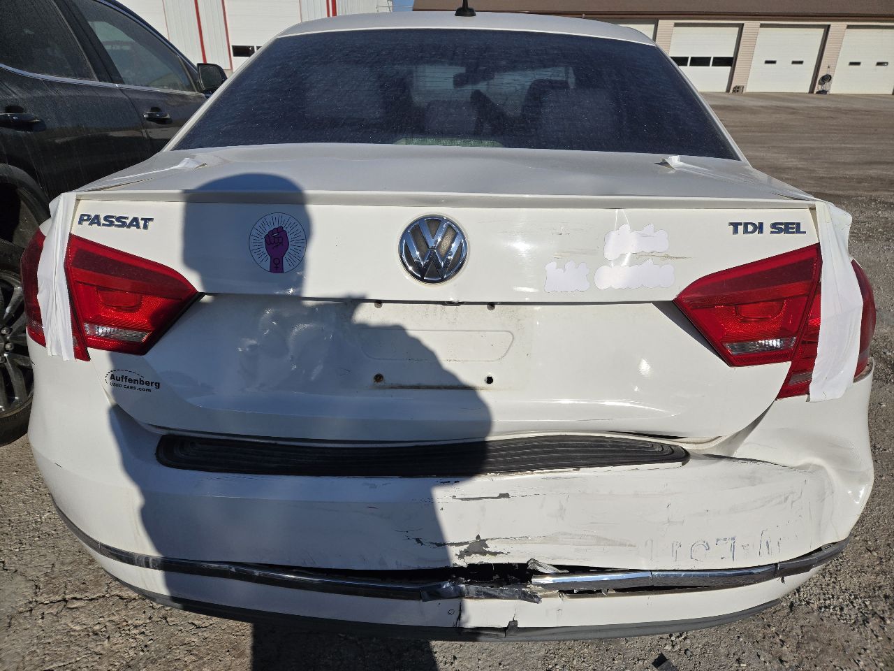 Vehicle/249024_05.jpg