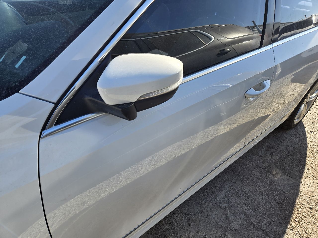 Vehicle/249024_10.jpg
