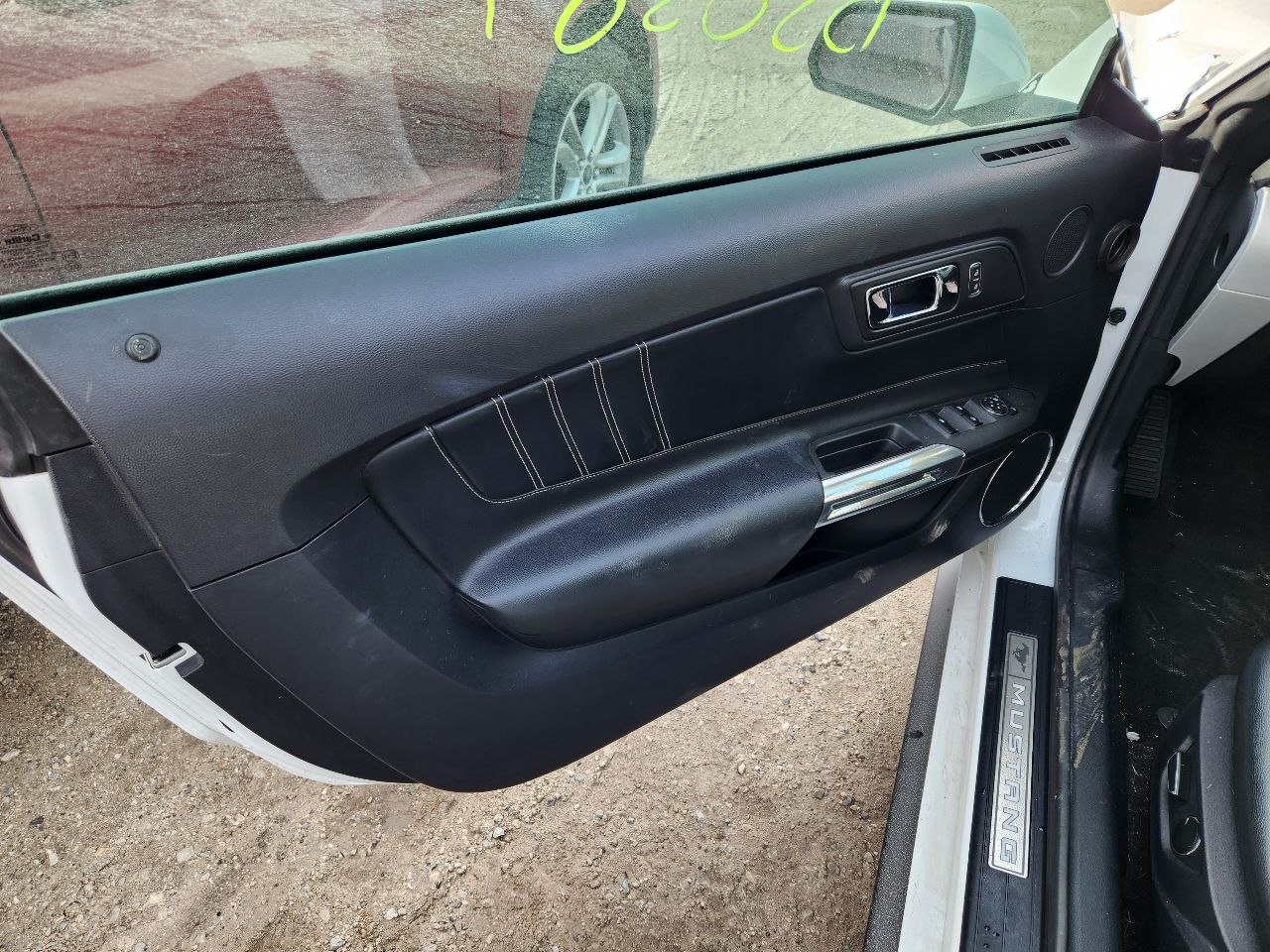 https://f005.backblazeb2.com/file/img-partshotlines-com/Inventory/EX441/Vehicle/249034_12.jpg
