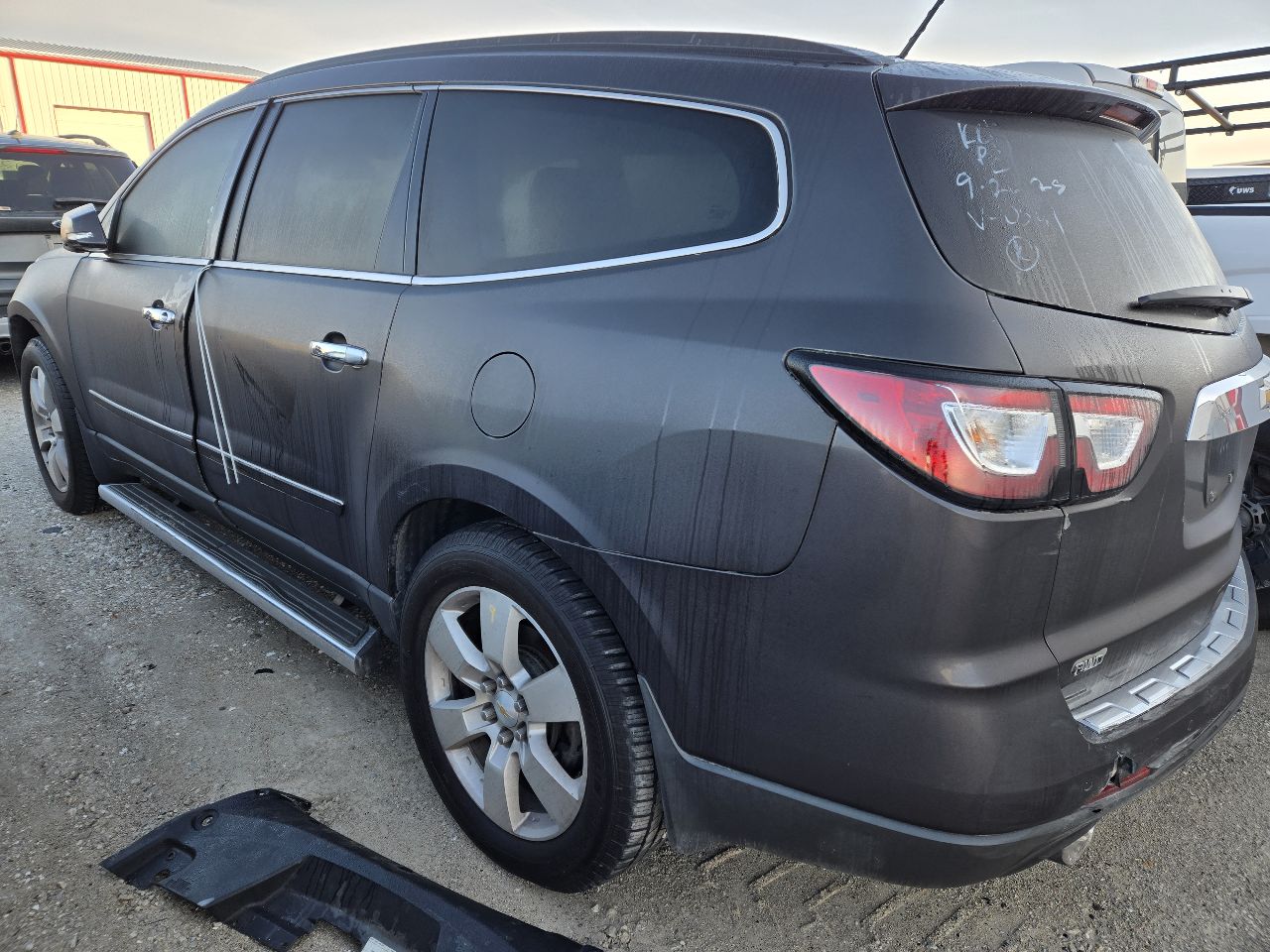 Vehicle/249064_03.jpg