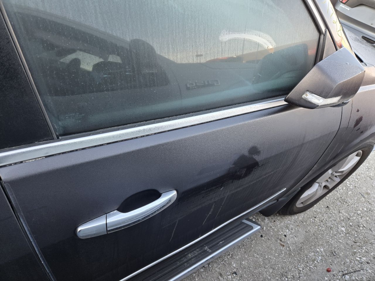 Vehicle/249064_07.jpg