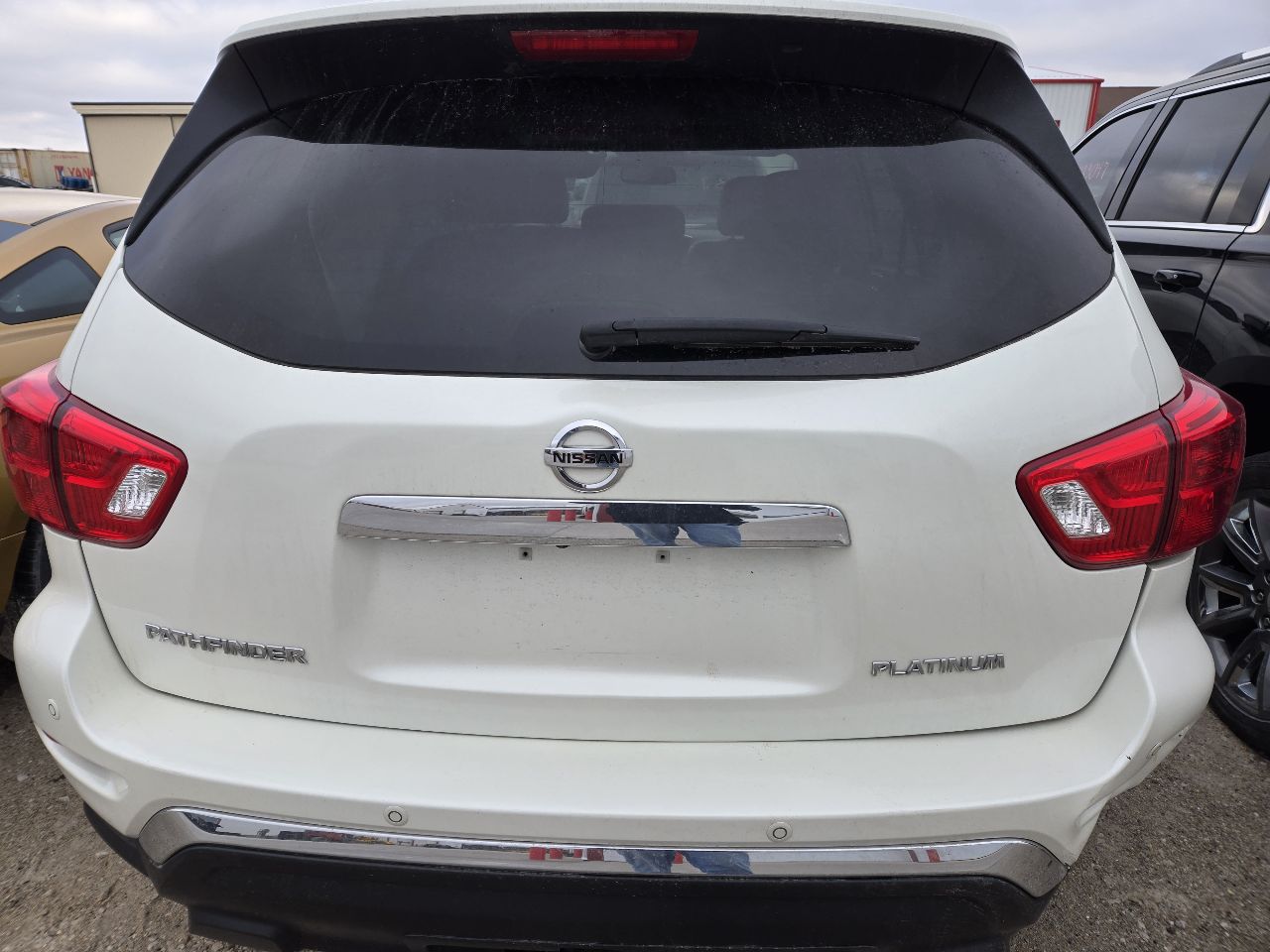 Vehicle/249096_05.jpg