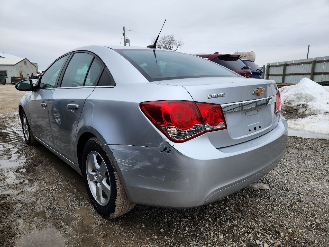 Vehicle/249108_08.jpg