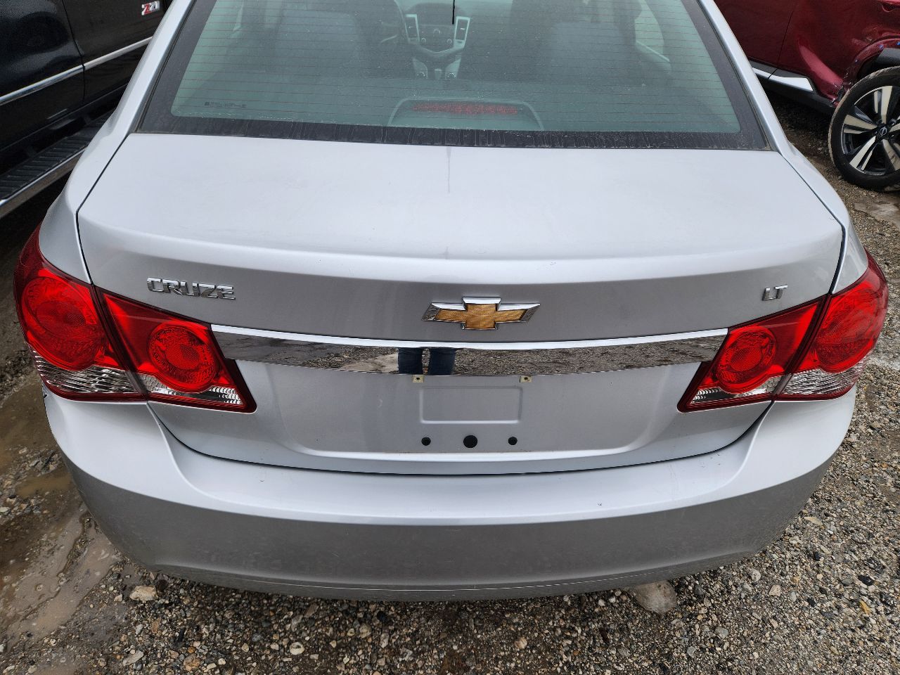 Vehicle/249108_18.jpg