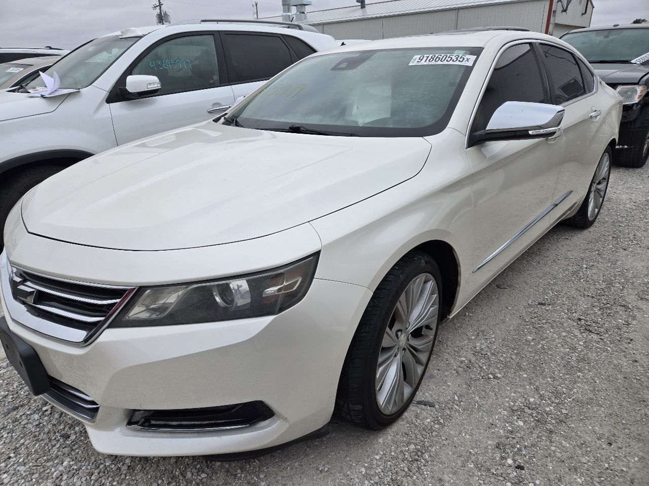 Vehicle/249120_02.jpg