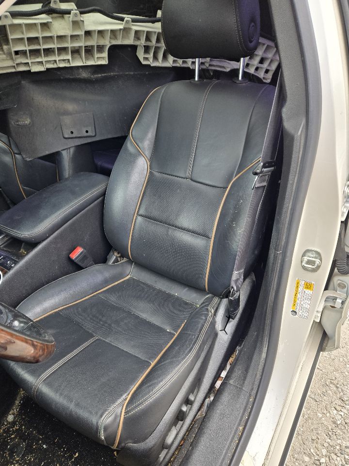 Vehicle/249120_10.jpg