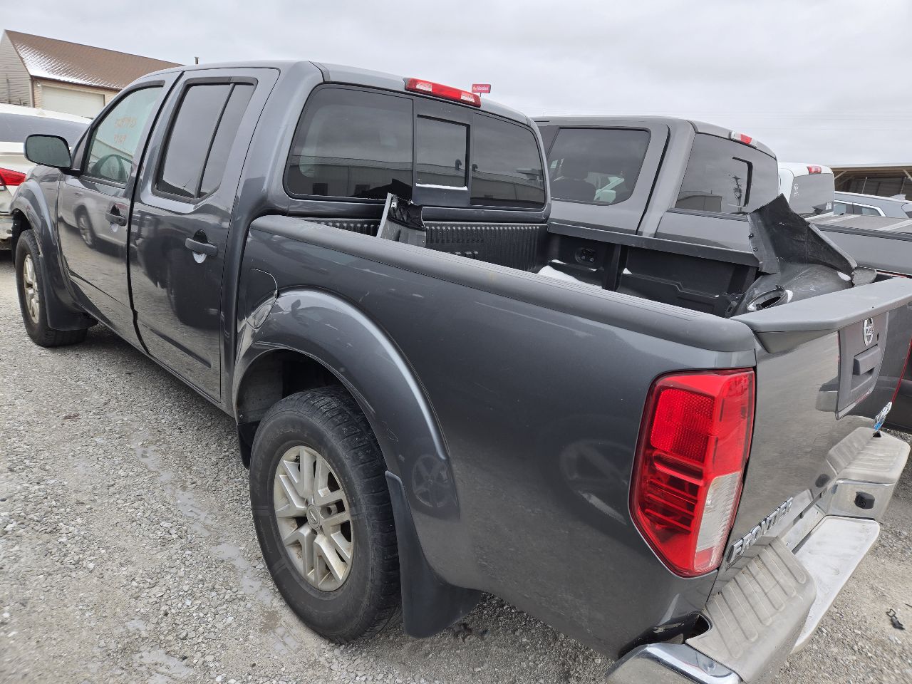 https://f005.backblazeb2.com/file/img-partshotlines-com/Inventory/EX441/Vehicle/249123_03.jpg