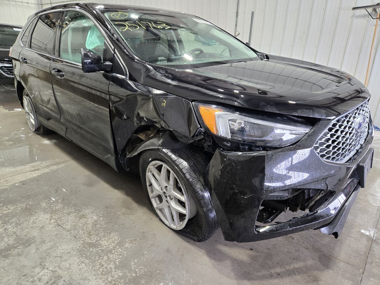 Vehicle/249135_01.jpg