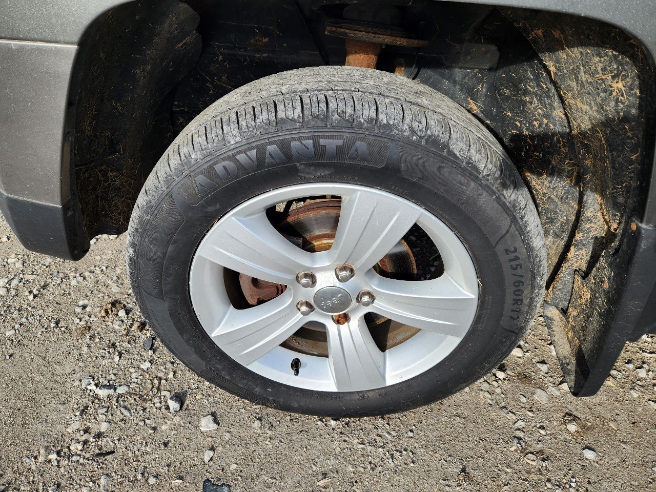 Vehicle/249174_07.jpg