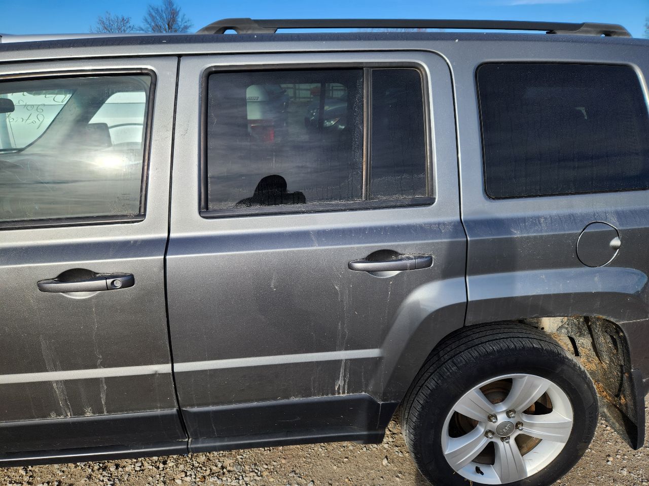 Vehicle/249174_11.jpg