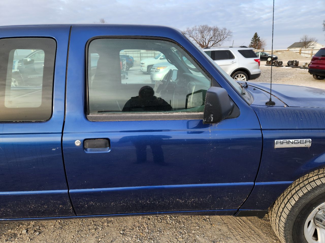 https://f005.backblazeb2.com/file/img-partshotlines-com/Inventory/EX441/Vehicle/249197_11.jpg