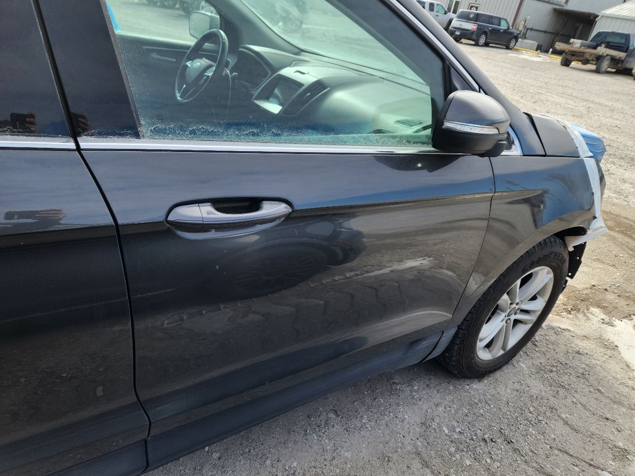 Vehicle/249198_12.jpg