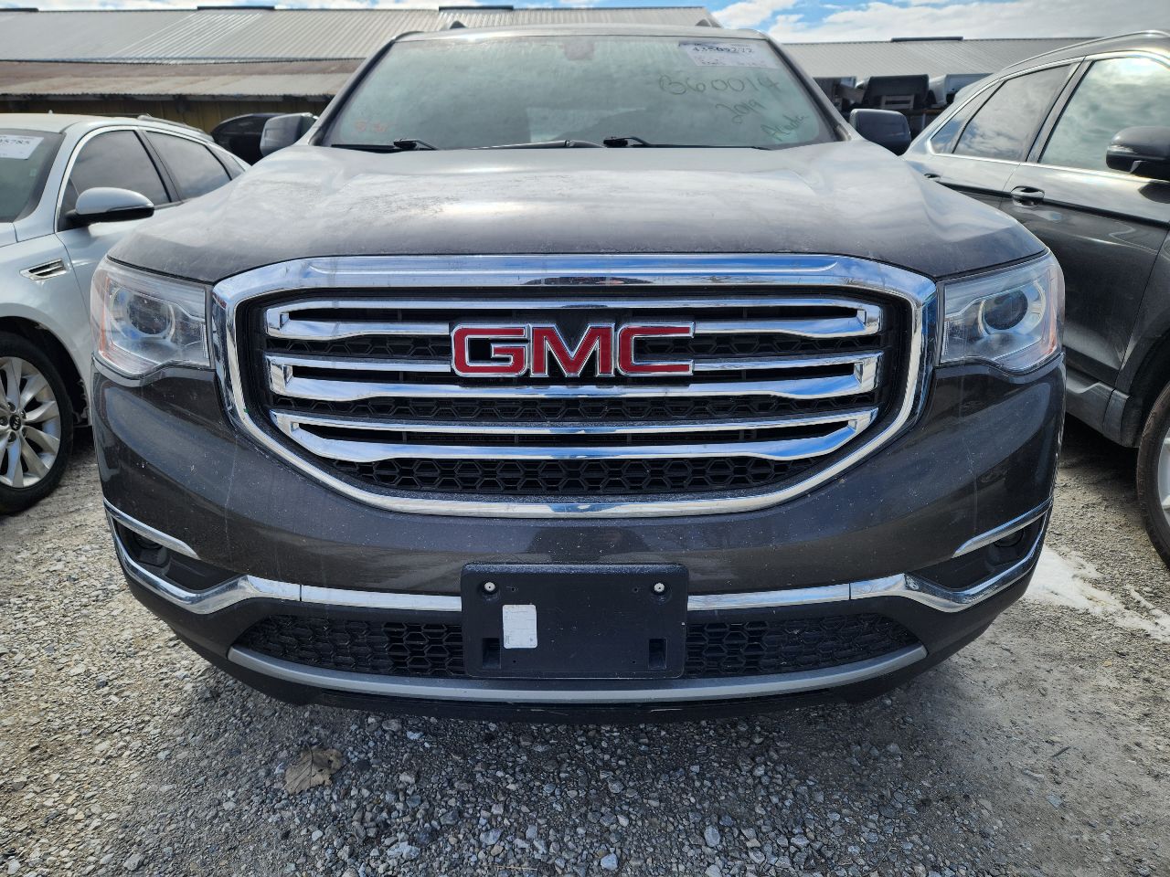 Vehicle/249227_08.jpg