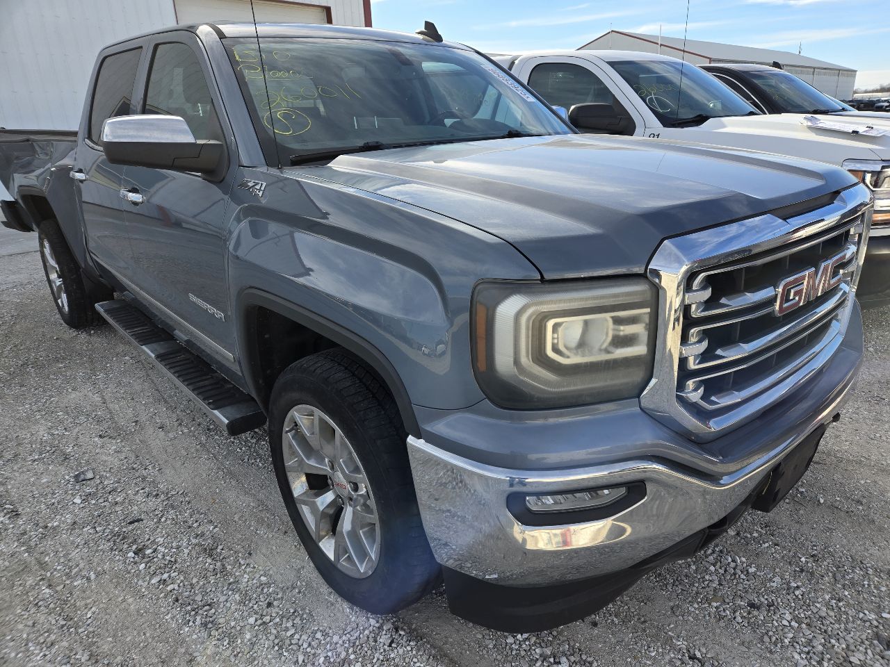 Vehicle/249236_01.jpg