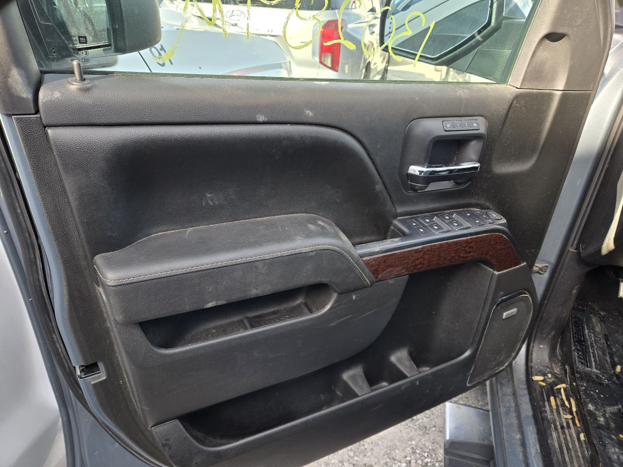 Vehicle/249236_12.jpg