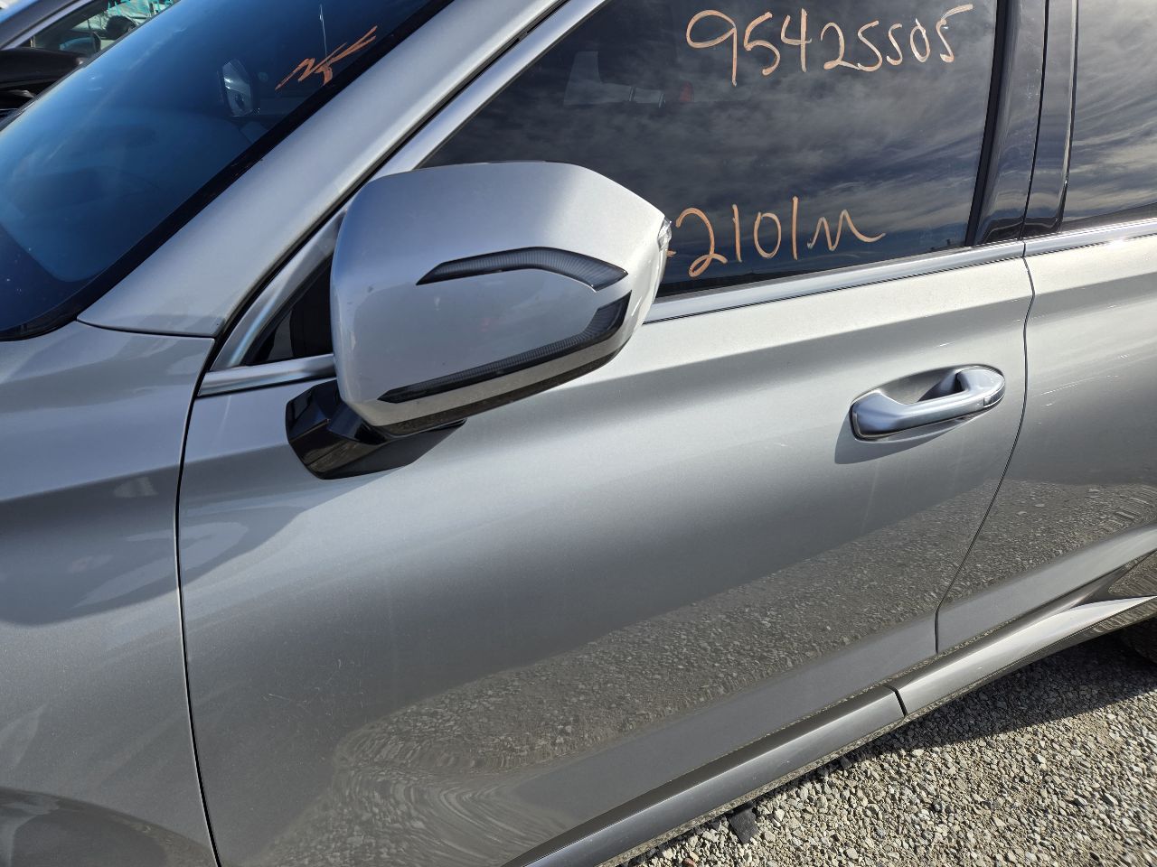Vehicle/249237_10.jpg