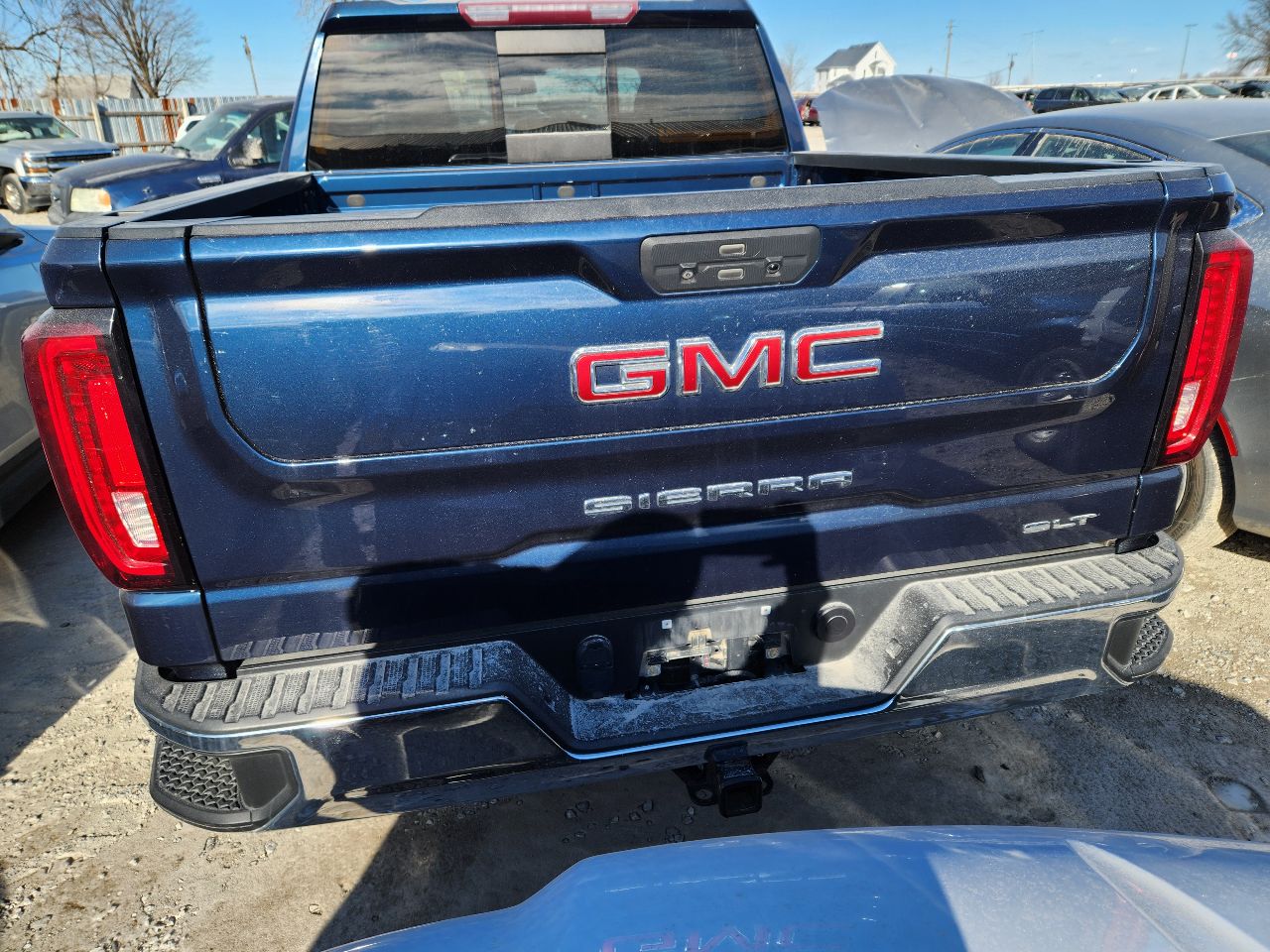 Vehicle/249257_10.jpg