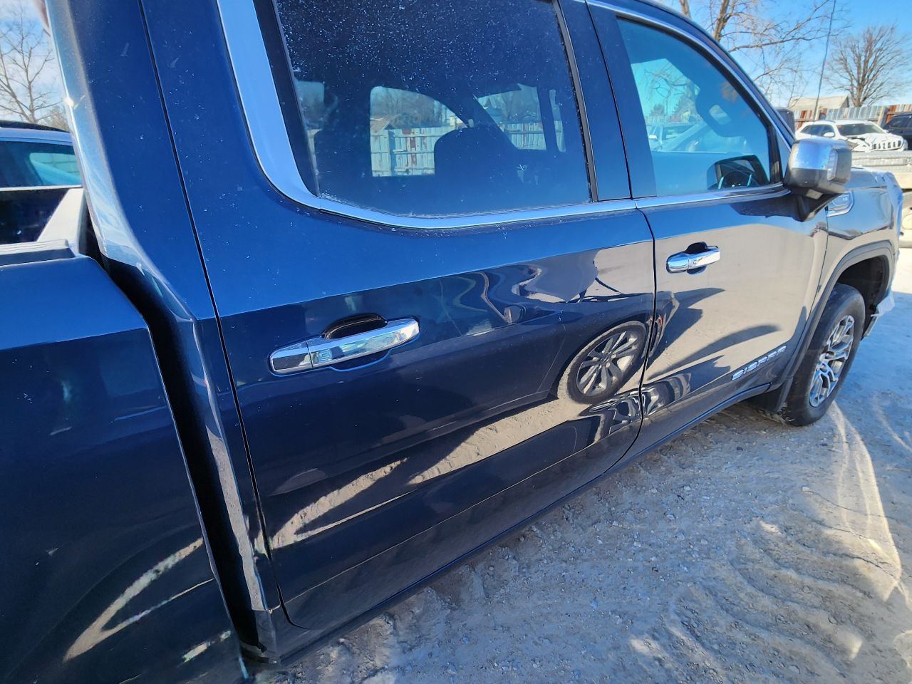 Vehicle/249257_12.jpg