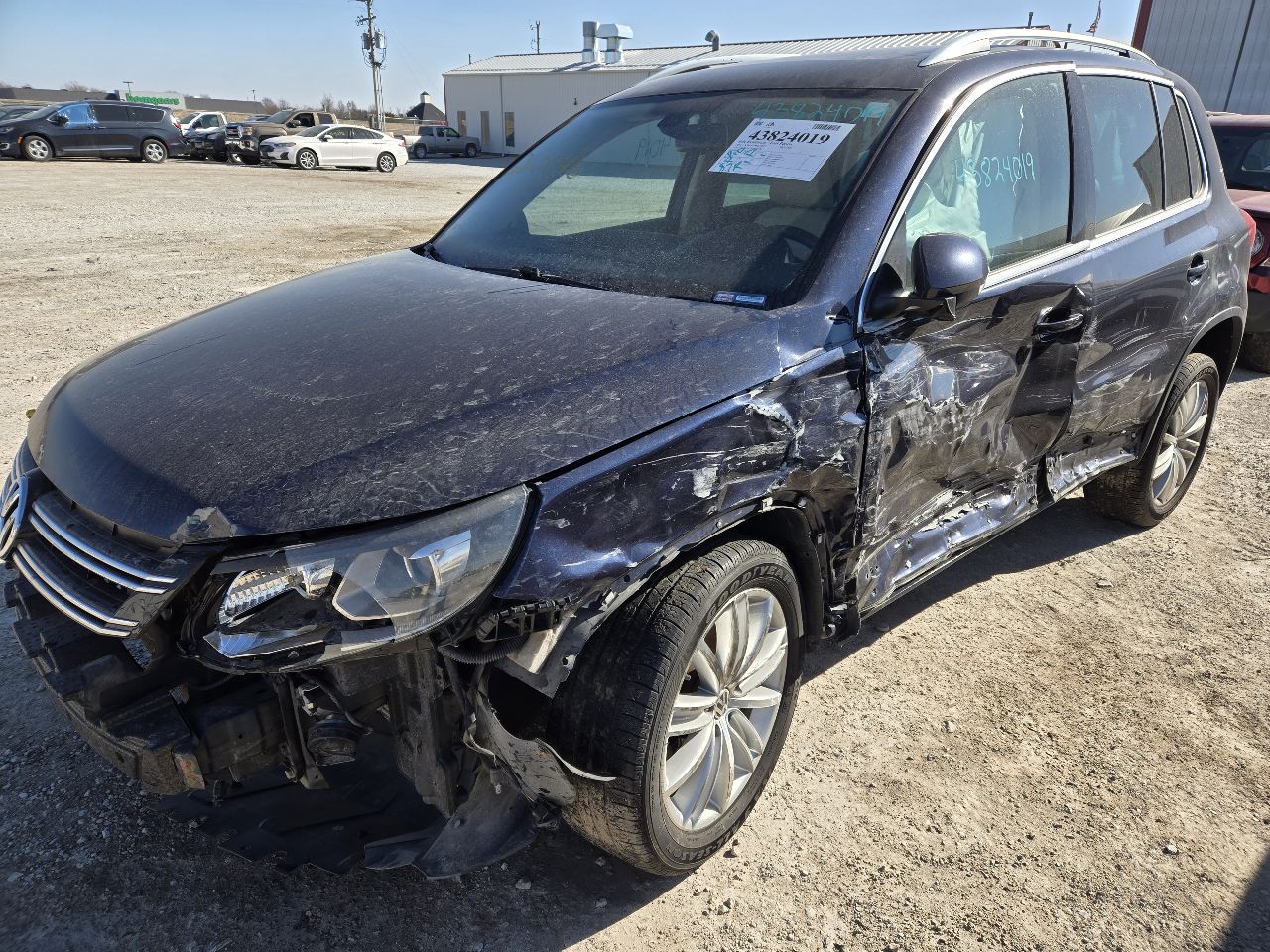 Vehicle/249319_02.jpg