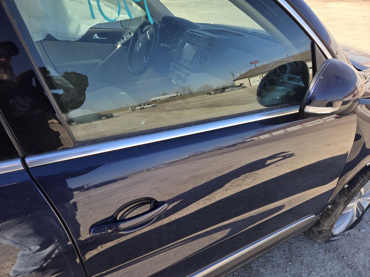 Vehicle/249319_08.jpg
