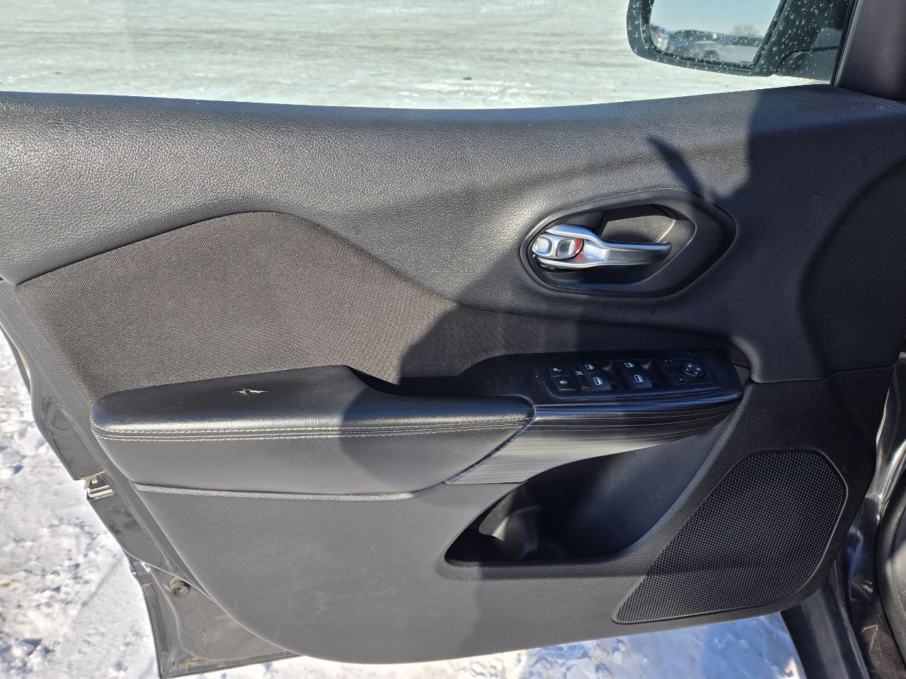 Vehicle/249336_12.jpg
