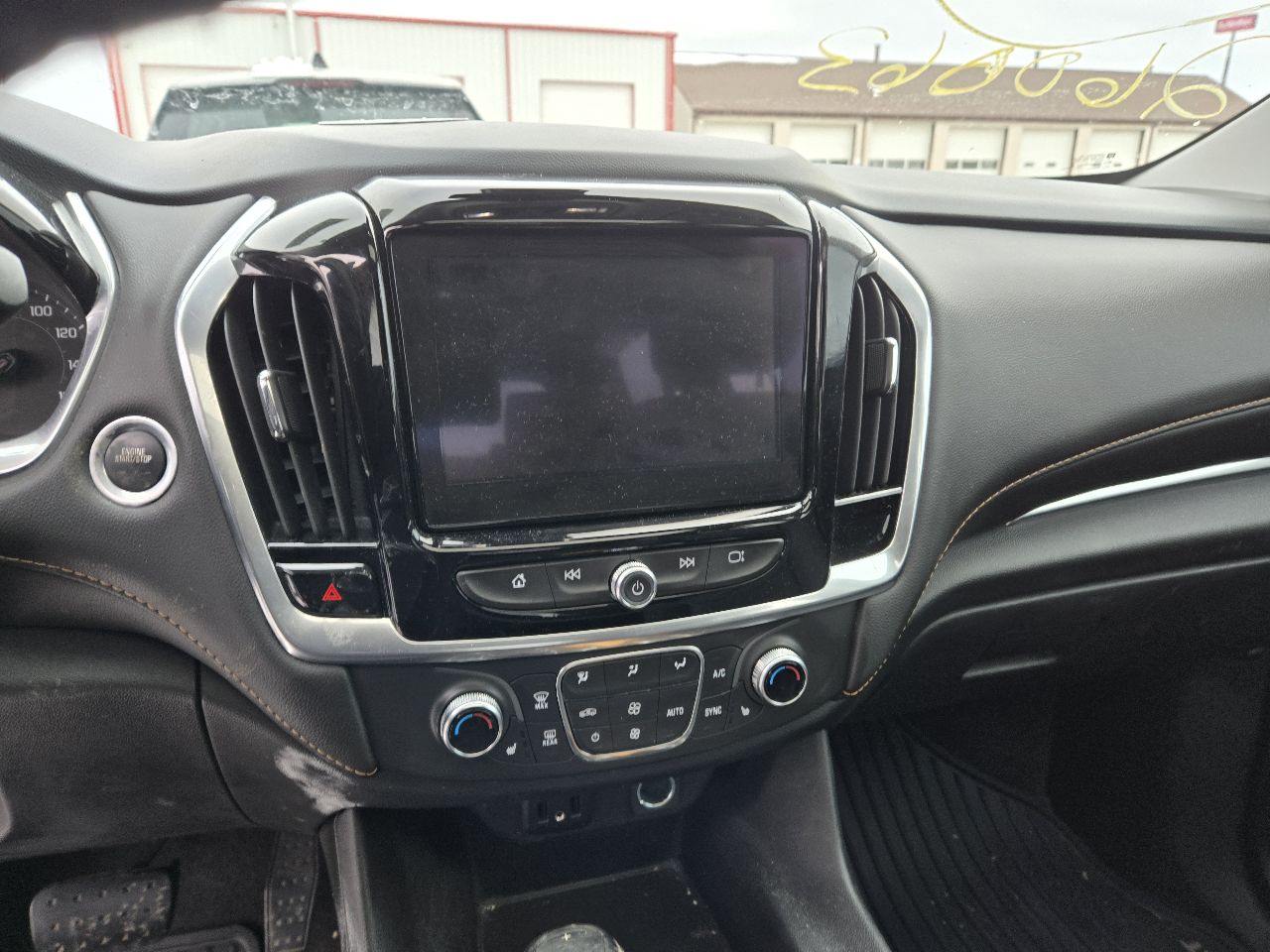https://f005.backblazeb2.com/file/img-partshotlines-com/Inventory/EX441/Vehicle/249345_12.jpg