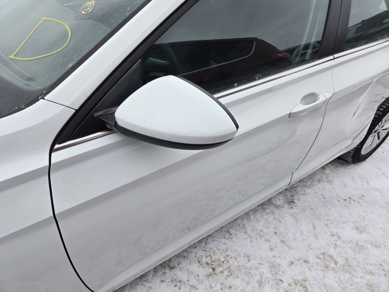 Vehicle/249348_10.jpg