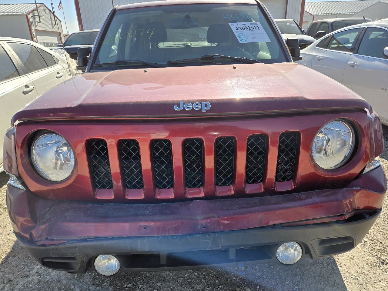 Vehicle/249364_09.jpg