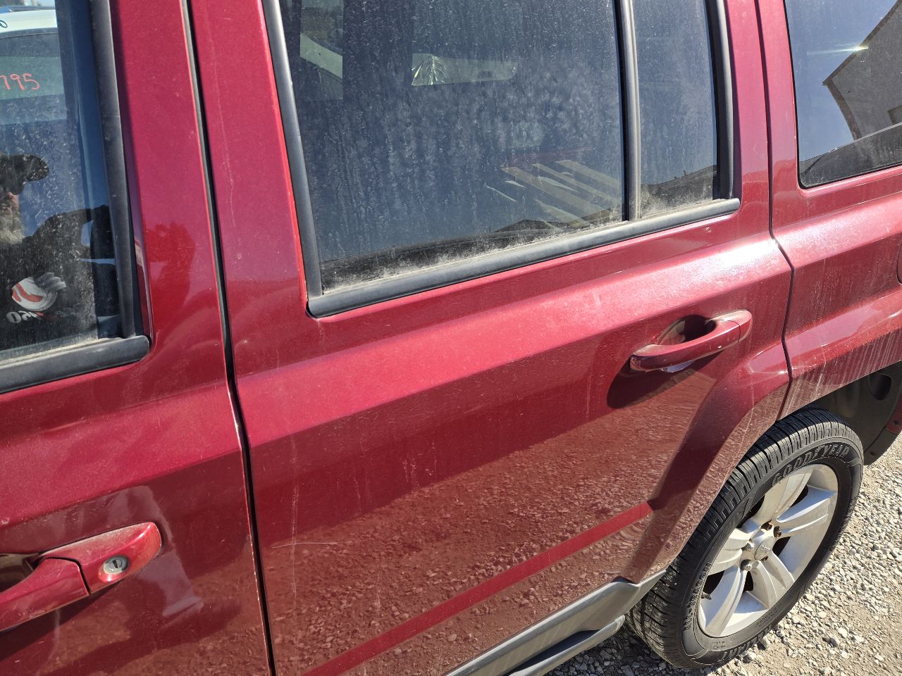 Vehicle/249364_11.jpg